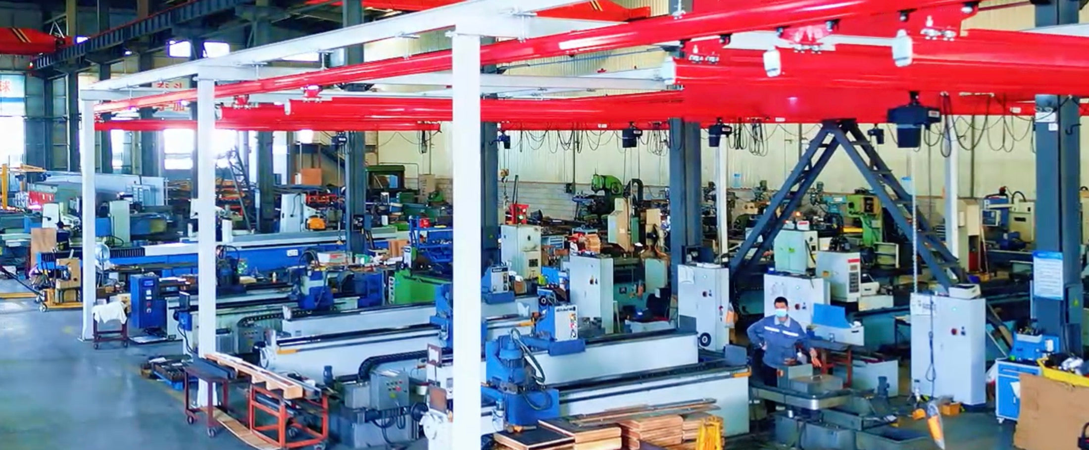 XT Blade factory workshop for custom OEM blades